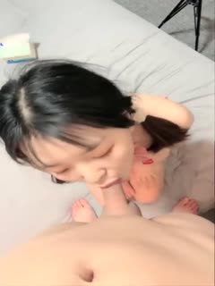 【萌妹子】扎着两个辫子童颜巨乳萌妹子啪啪秀 深喉口交跳蛋道具自慰侧入抽插 很是<span style="color: #ff5b82">诱</span><span style="color: #ff5b82">惑</span>喜欢不要错过